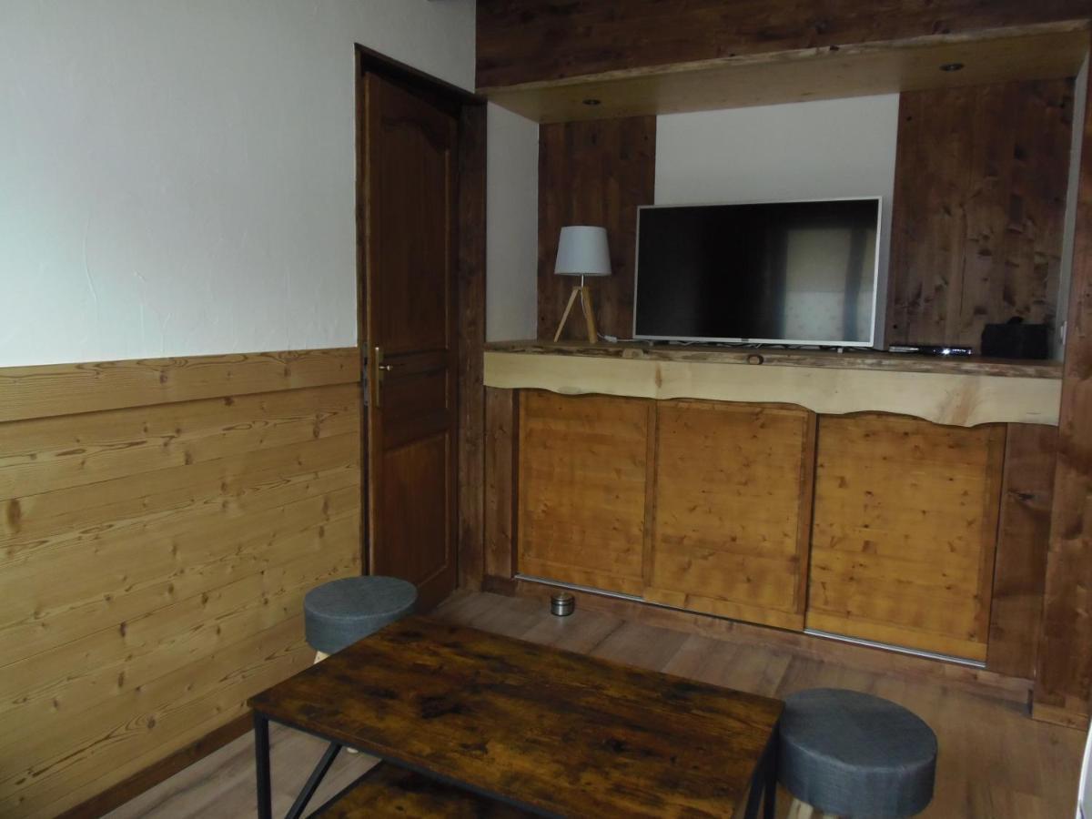 Chalet L'Aubepine Residence B&B Bessans Exteriör bild