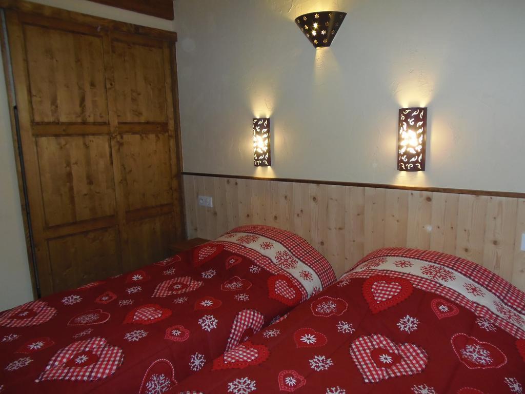 Chalet L'Aubepine Residence B&B Bessans Exteriör bild