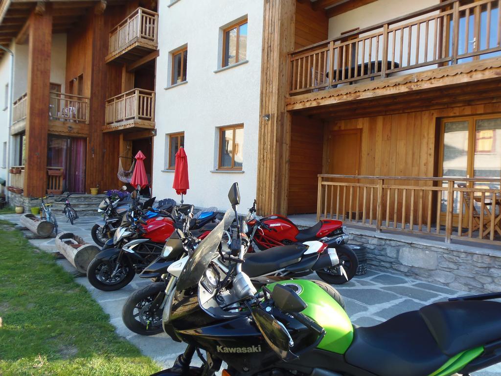 Chalet L'Aubepine Residence B&B Bessans Exteriör bild