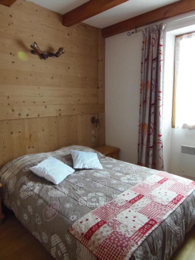 Chalet L'Aubepine Residence B&B Bessans Exteriör bild